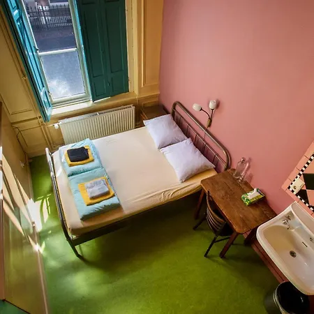 Strowis Hostel-3